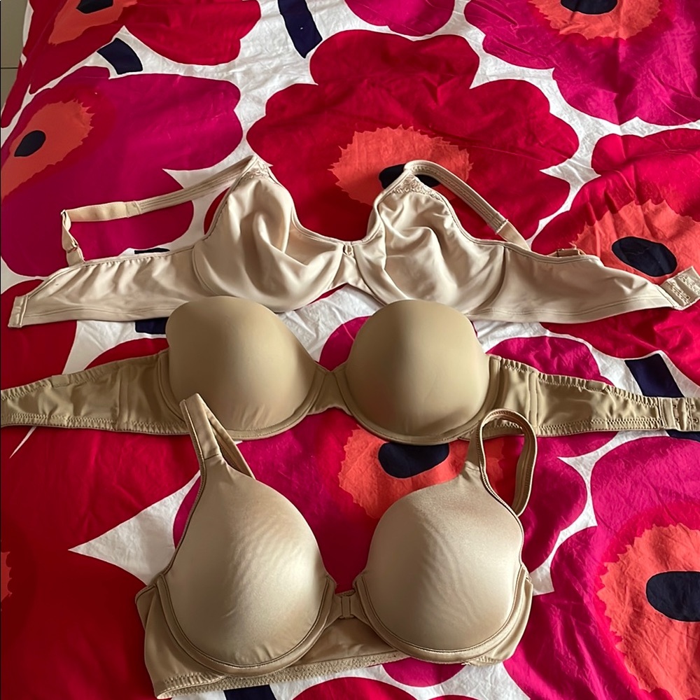 3 styles all lightly lined and barely worn-3 for the price one.